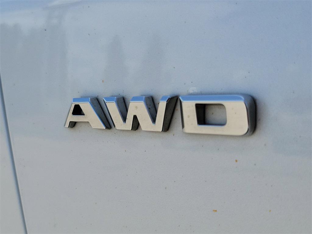 used 2020 Cadillac XT5 car, priced at $21,999