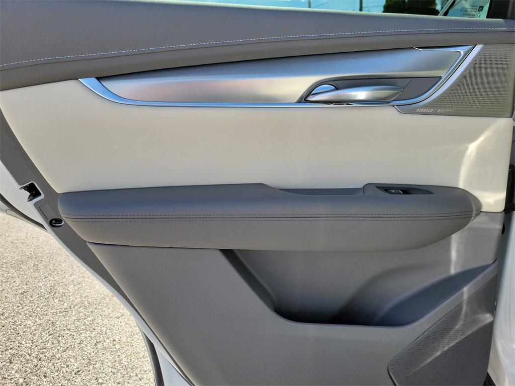 used 2020 Cadillac XT5 car, priced at $21,999