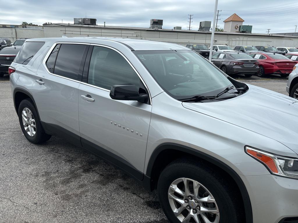 used 2020 Chevrolet Traverse car, priced at $24,998