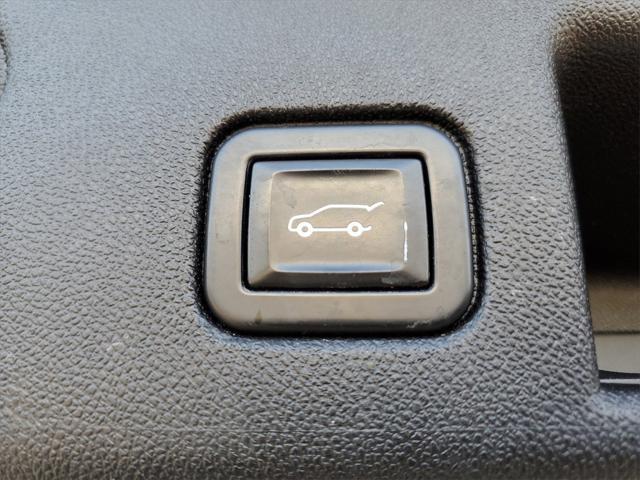 used 2021 Chevrolet Equinox car, priced at $19,999