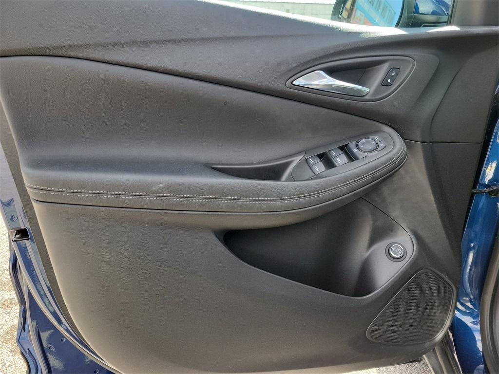 used 2023 Buick Encore GX car, priced at $21,999