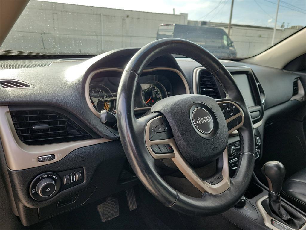 used 2017 Jeep Cherokee car, priced at $14,449