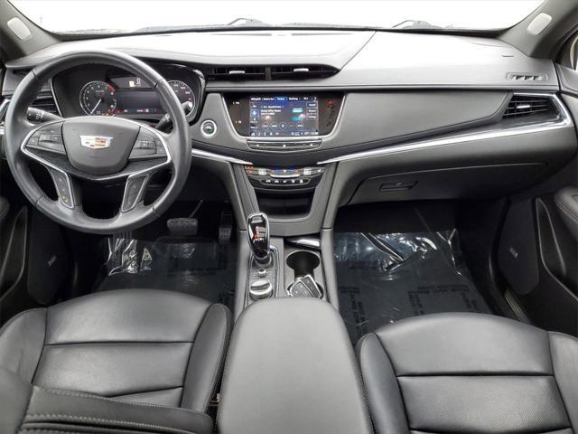 used 2021 Cadillac XT5 car, priced at $32,899