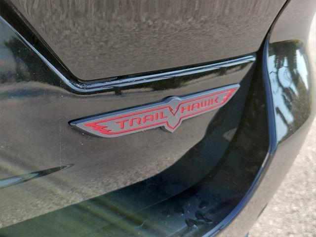 used 2022 Jeep Grand Cherokee car, priced at $33,999