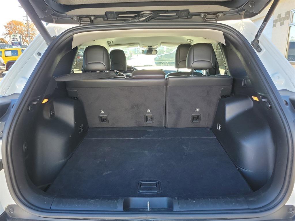 used 2020 Jeep Cherokee car, priced at $17,899