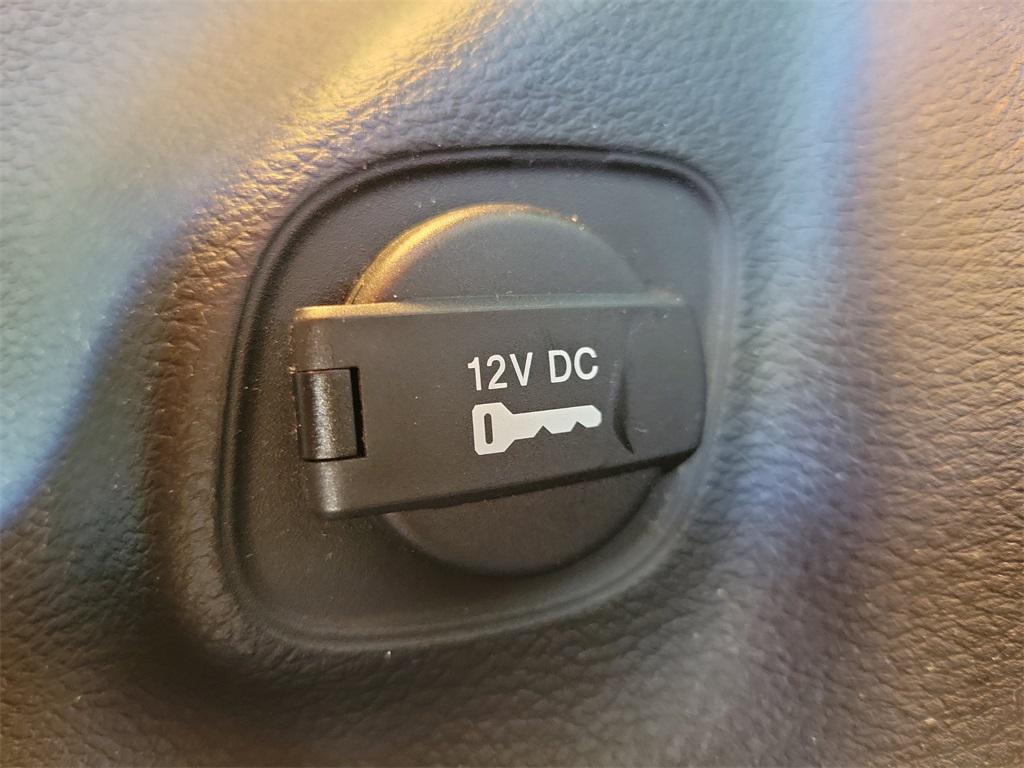 used 2020 Jeep Cherokee car, priced at $17,899