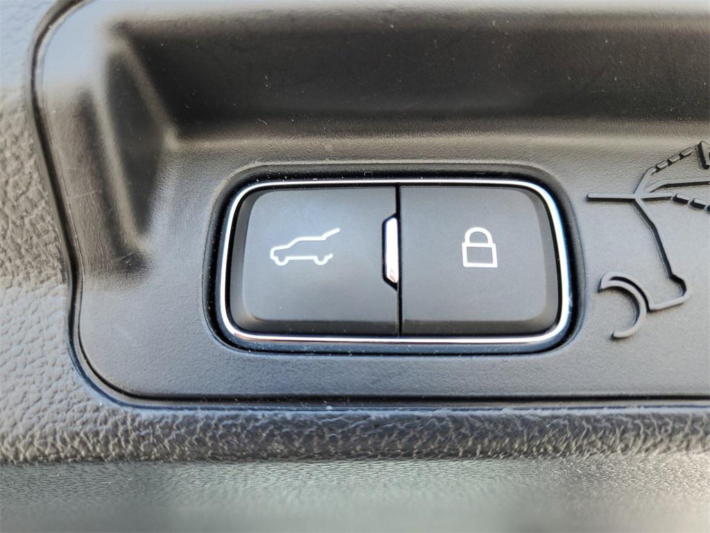 used 2020 Ford Explorer car, priced at $25,998