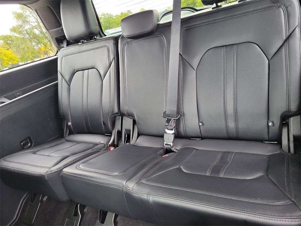 used 2021 Ford Expedition car, priced at $36,999