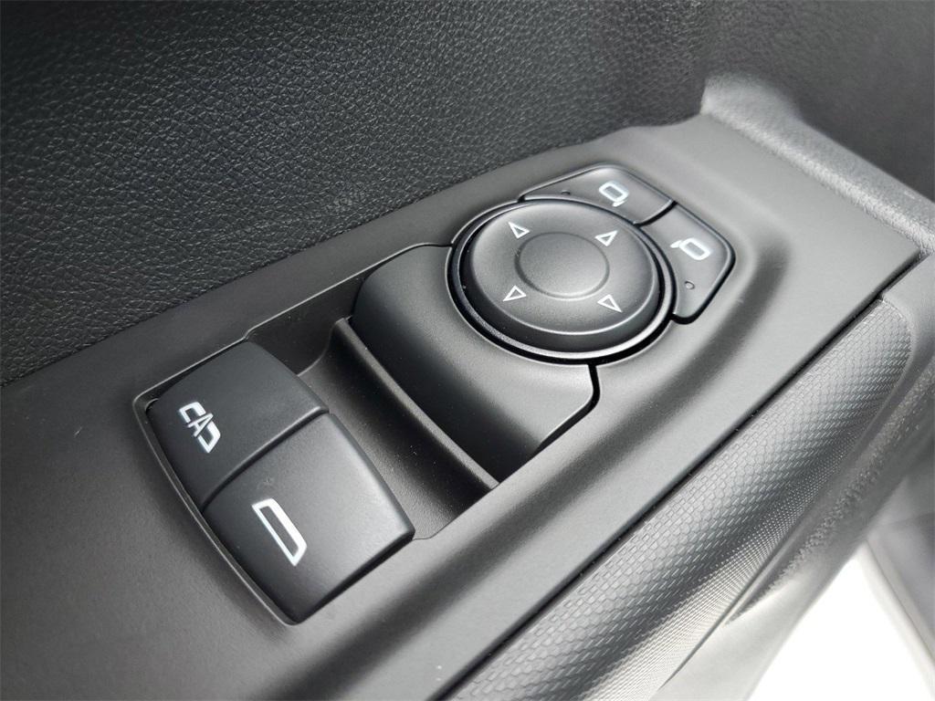 new 2025 Chevrolet Silverado 1500 car, priced at $39,218