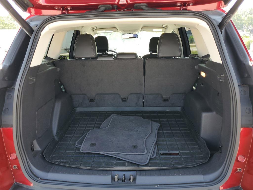 used 2018 Ford Escape car, priced at $18,999