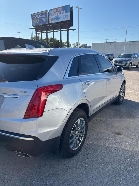 used 2017 Cadillac XT5 car, priced at $20,999