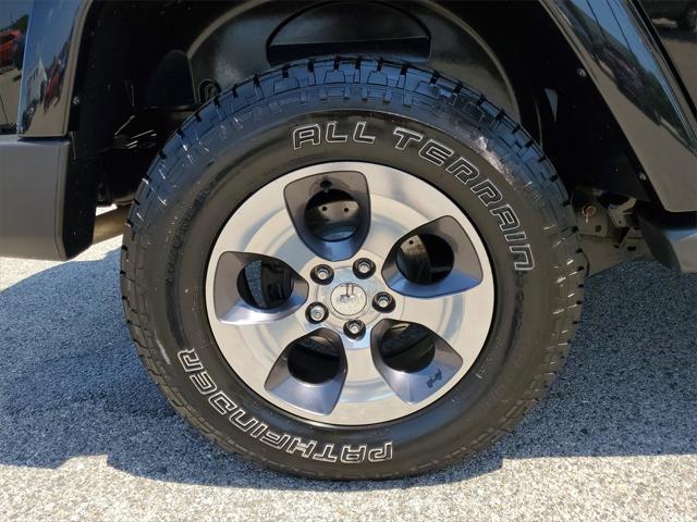 used 2016 Jeep Wrangler Unlimited car, priced at $17,400