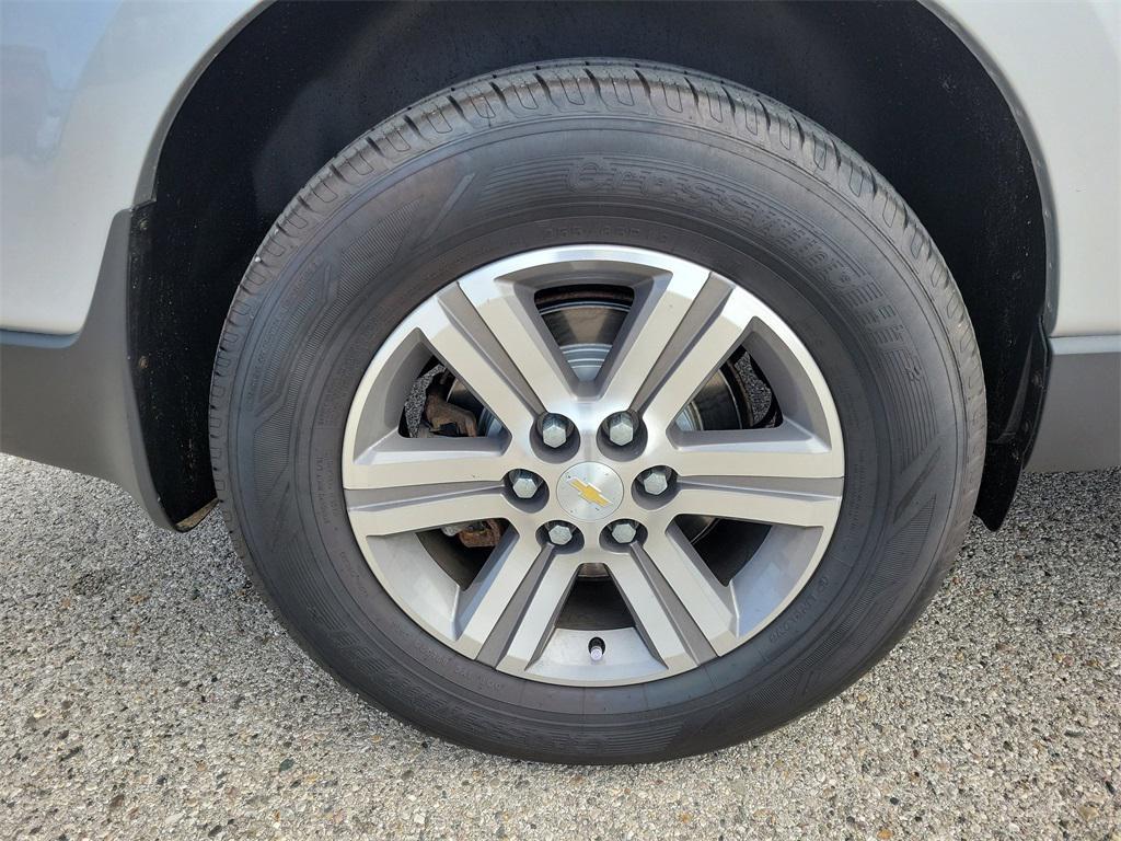 used 2015 Chevrolet Traverse car, priced at $9,998