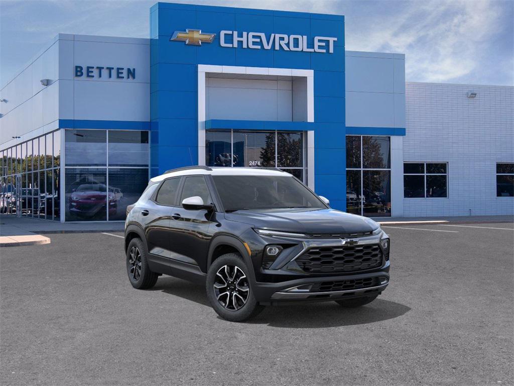 new 2025 Chevrolet TrailBlazer car, priced at $29,599