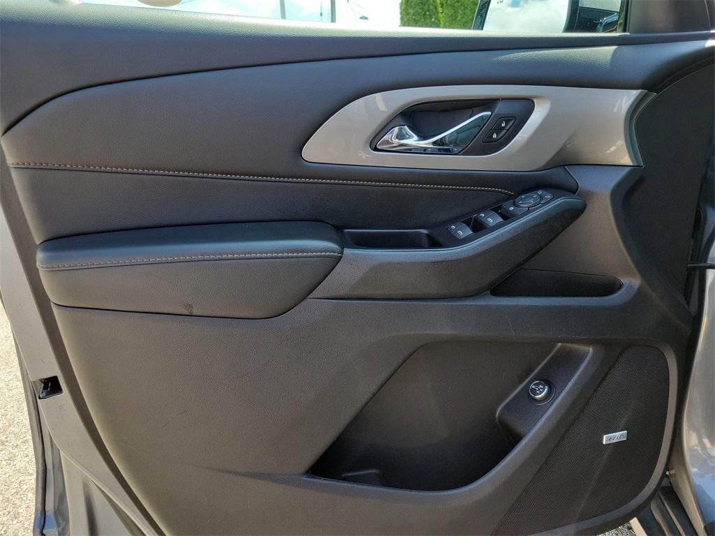 used 2019 Chevrolet Traverse car, priced at $22,799