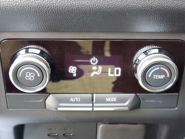 used 2025 Buick Enclave car, priced at $44,999