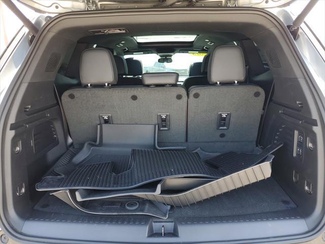 used 2025 Buick Enclave car, priced at $44,999