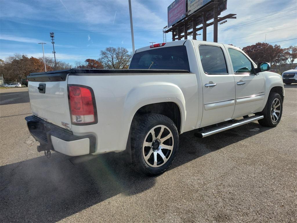 used 2013 GMC Sierra 1500 car, priced at $11,498