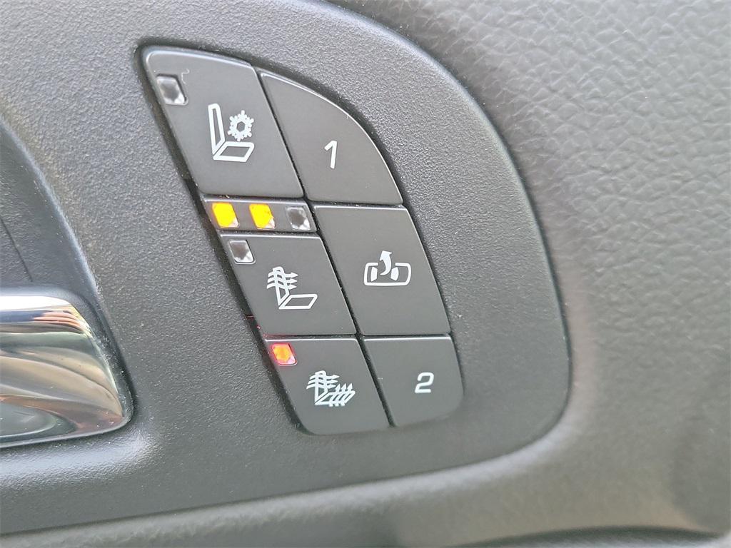 used 2013 GMC Sierra 1500 car, priced at $11,498