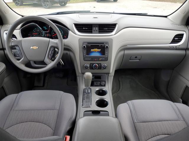 used 2015 Chevrolet Traverse car, priced at $12,998