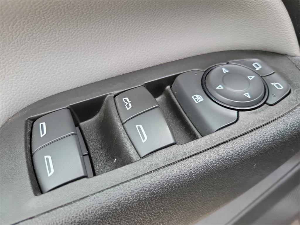 used 2022 Chevrolet Equinox car, priced at $20,699