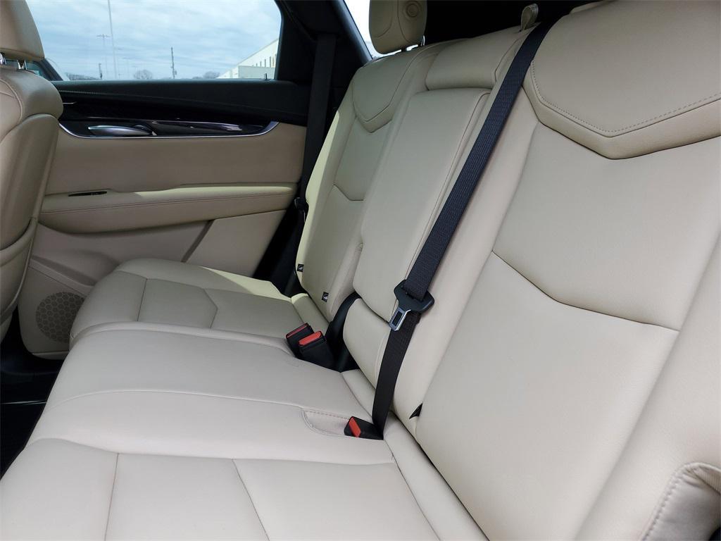 used 2018 Cadillac XT5 car, priced at $17,889