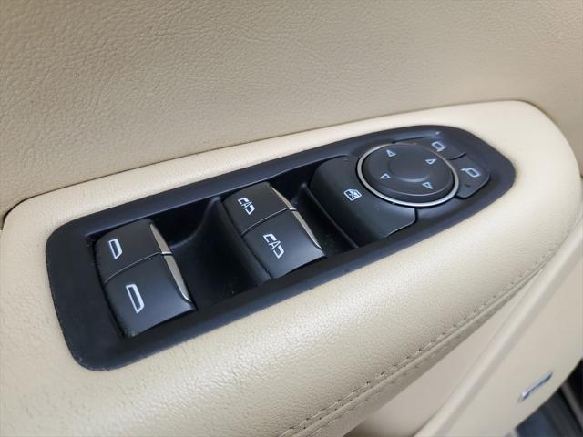 used 2018 Cadillac XT5 car, priced at $22,999