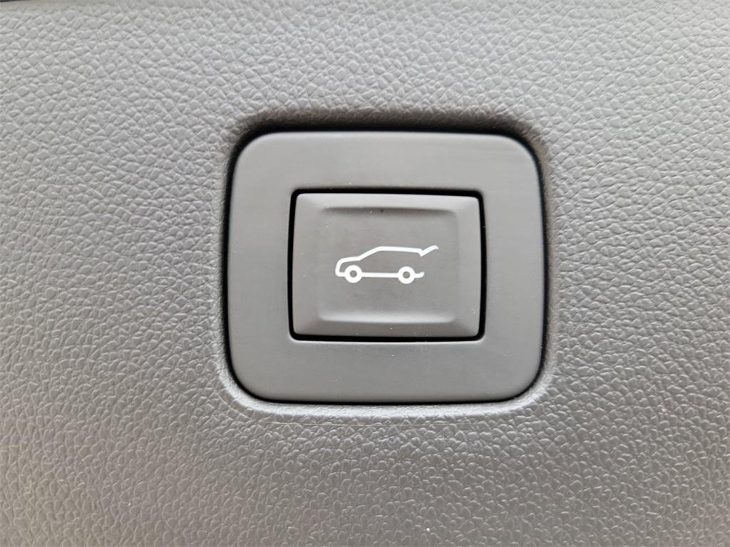 used 2024 Buick Envista car, priced at $25,998