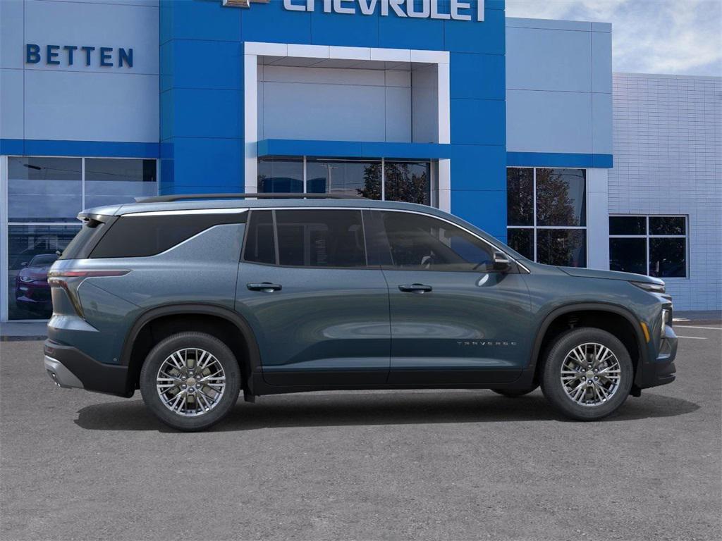 new 2026 Chevrolet Traverse car, priced at $42,334