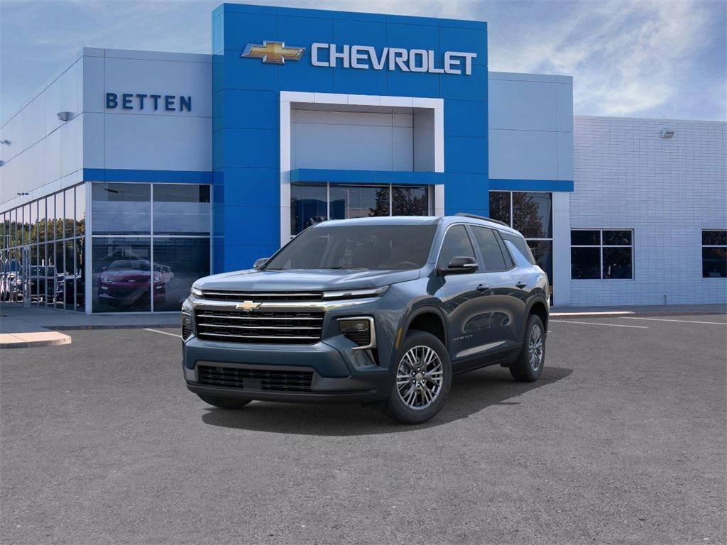 new 2026 Chevrolet Traverse car, priced at $42,334