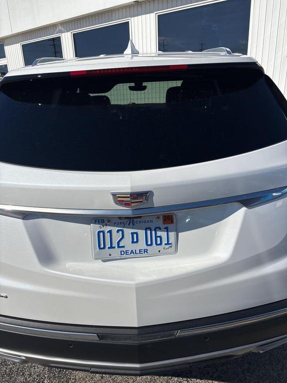 used 2024 Cadillac XT5 car, priced at $42,999