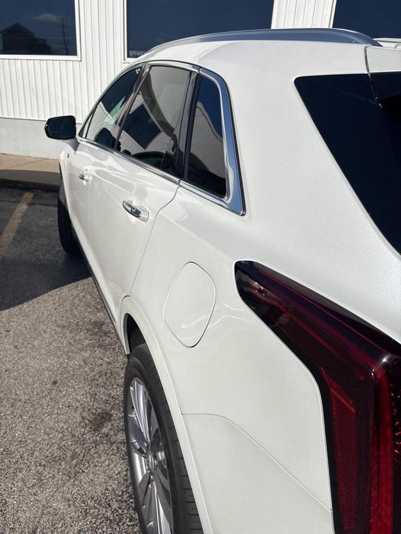 used 2024 Cadillac XT5 car, priced at $42,999