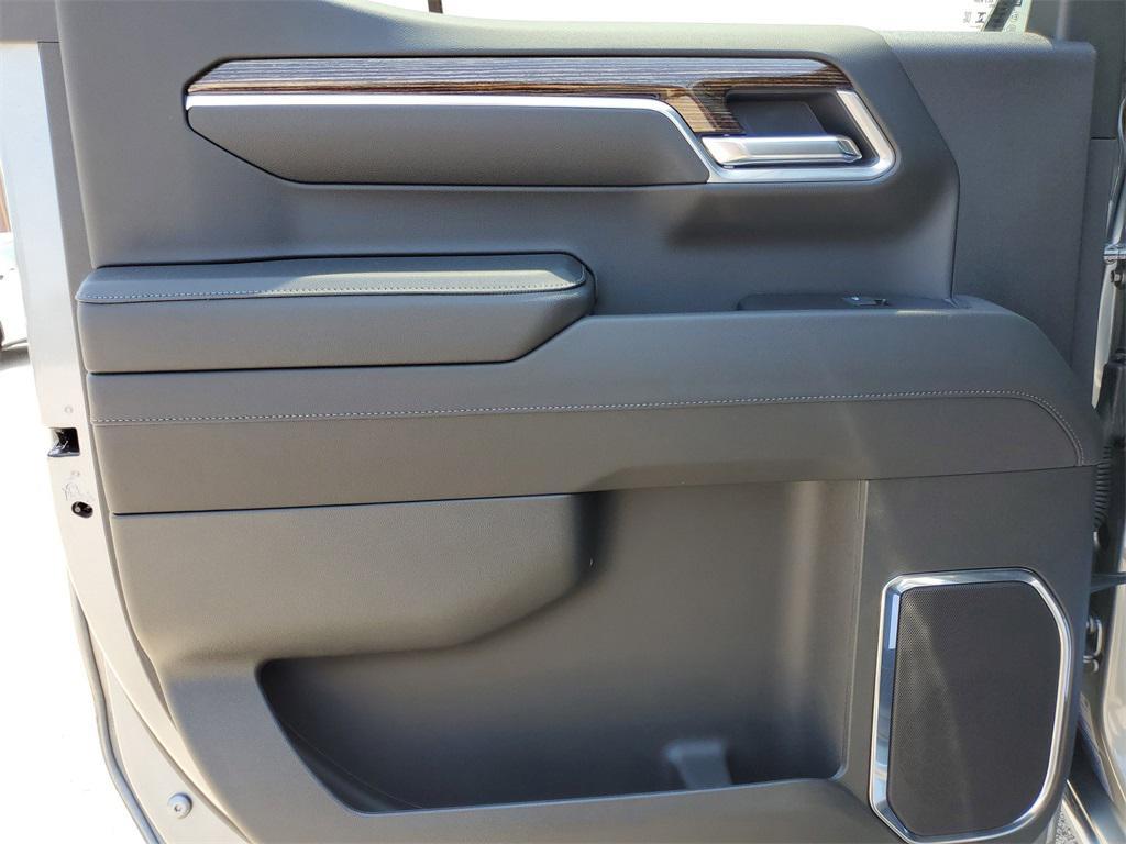 used 2025 GMC Sierra 1500 car, priced at $46,999