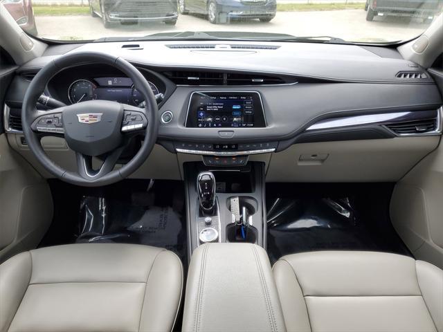 used 2022 Cadillac XT4 car, priced at $28,999