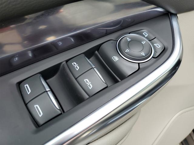used 2022 Cadillac XT4 car, priced at $28,999