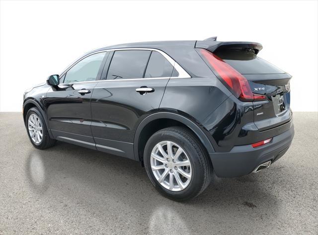 used 2022 Cadillac XT4 car, priced at $28,999