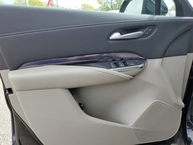 used 2022 Cadillac XT4 car, priced at $28,999