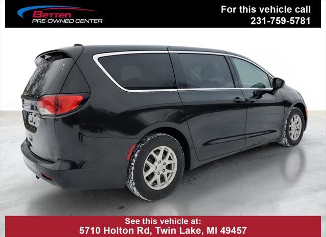 used 2017 Chrysler Pacifica car, priced at $15,999