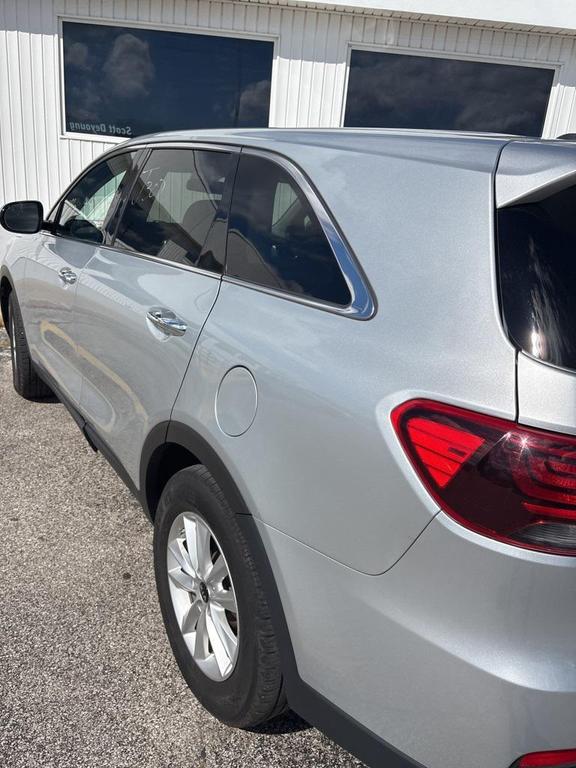 used 2019 Kia Sorento car, priced at $13,999