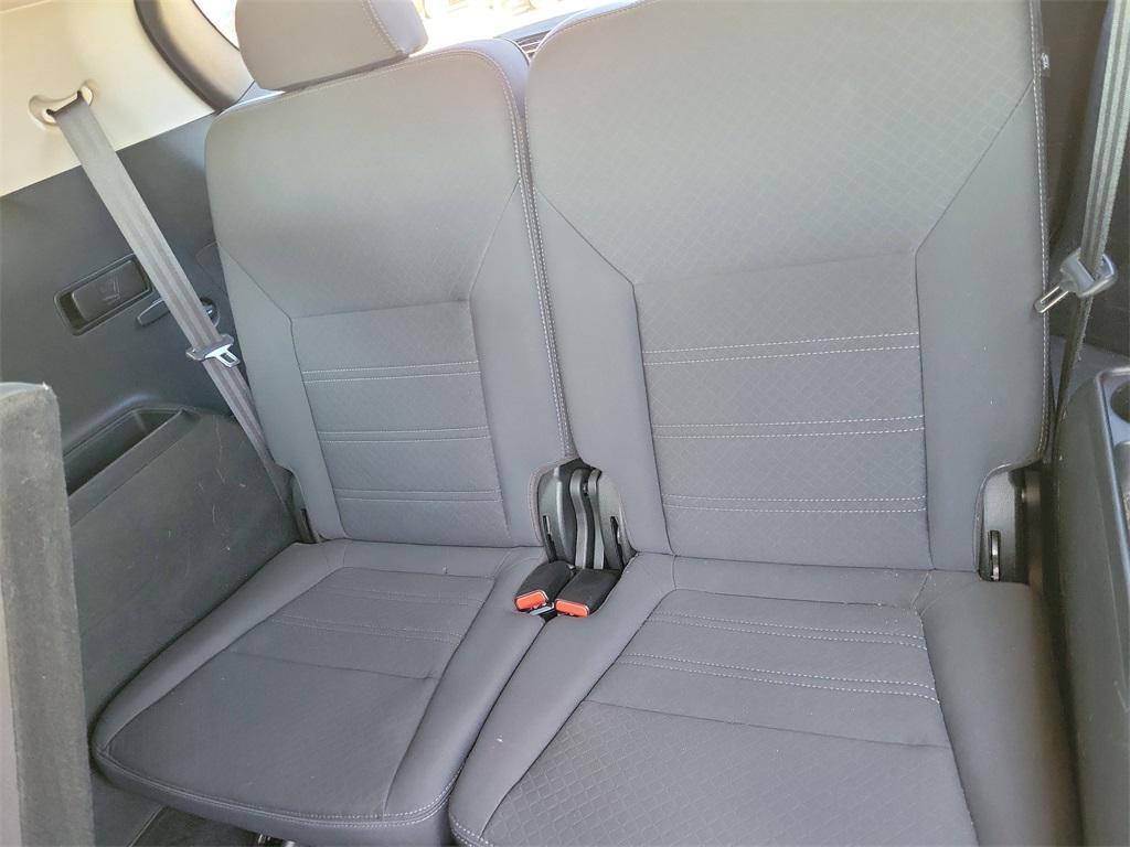 used 2019 Kia Sorento car, priced at $13,999