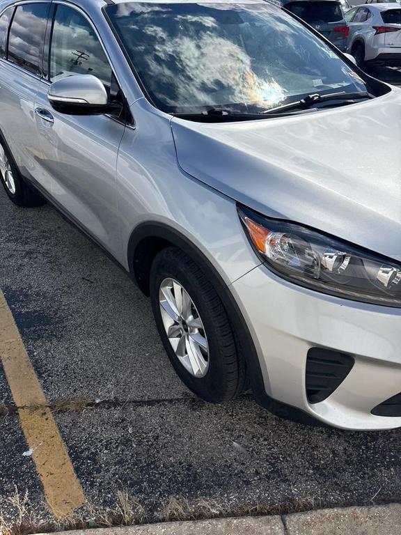 used 2019 Kia Sorento car, priced at $13,999