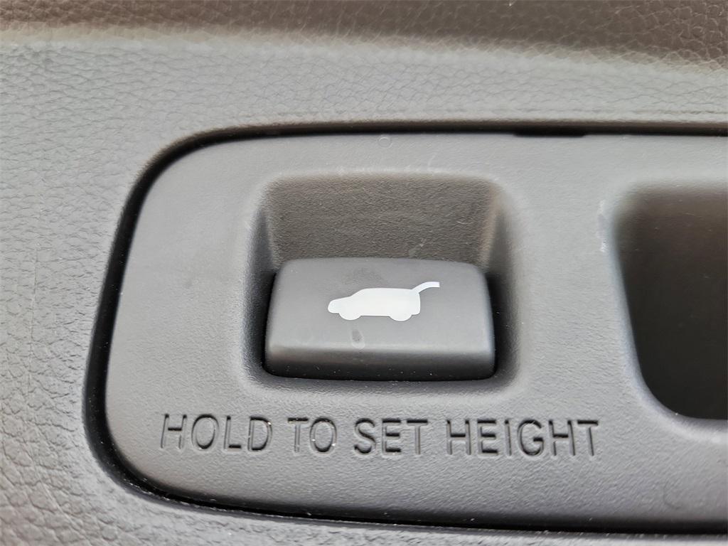 used 2023 Honda CR-V car, priced at $32,999