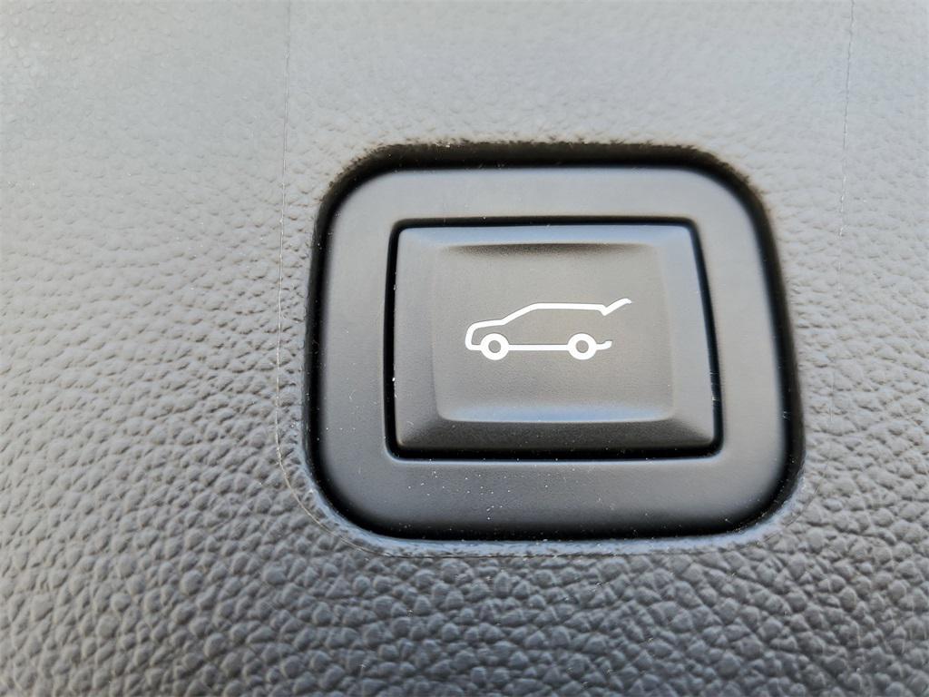 used 2023 Buick Enclave car, priced at $34,499