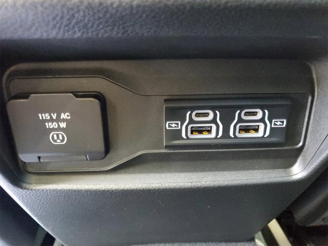used 2023 Jeep Grand Cherokee car, priced at $35,999