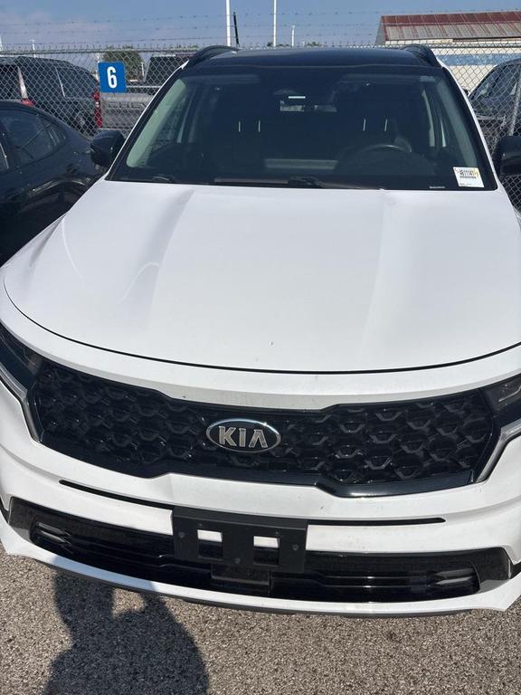 used 2021 Kia Sorento car, priced at $25,498