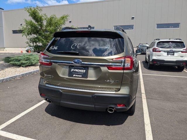 new 2024 Subaru Ascent car, priced at $40,912