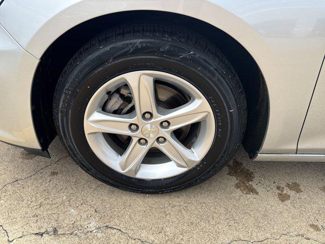 used 2020 Chevrolet Malibu car, priced at $16,996