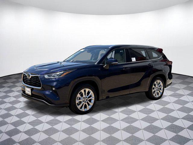 new 2025 Toyota Highlander car, priced at $50,281