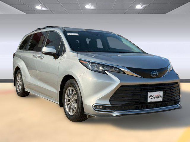 used 2022 Toyota Sienna car, priced at $29,996