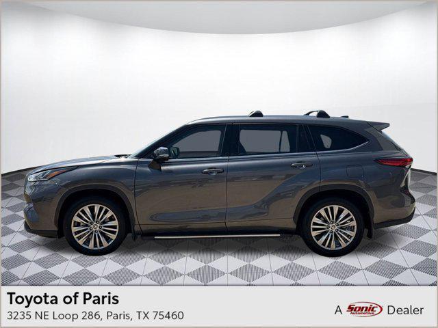 used 2022 Toyota Highlander car, priced at $42,898
